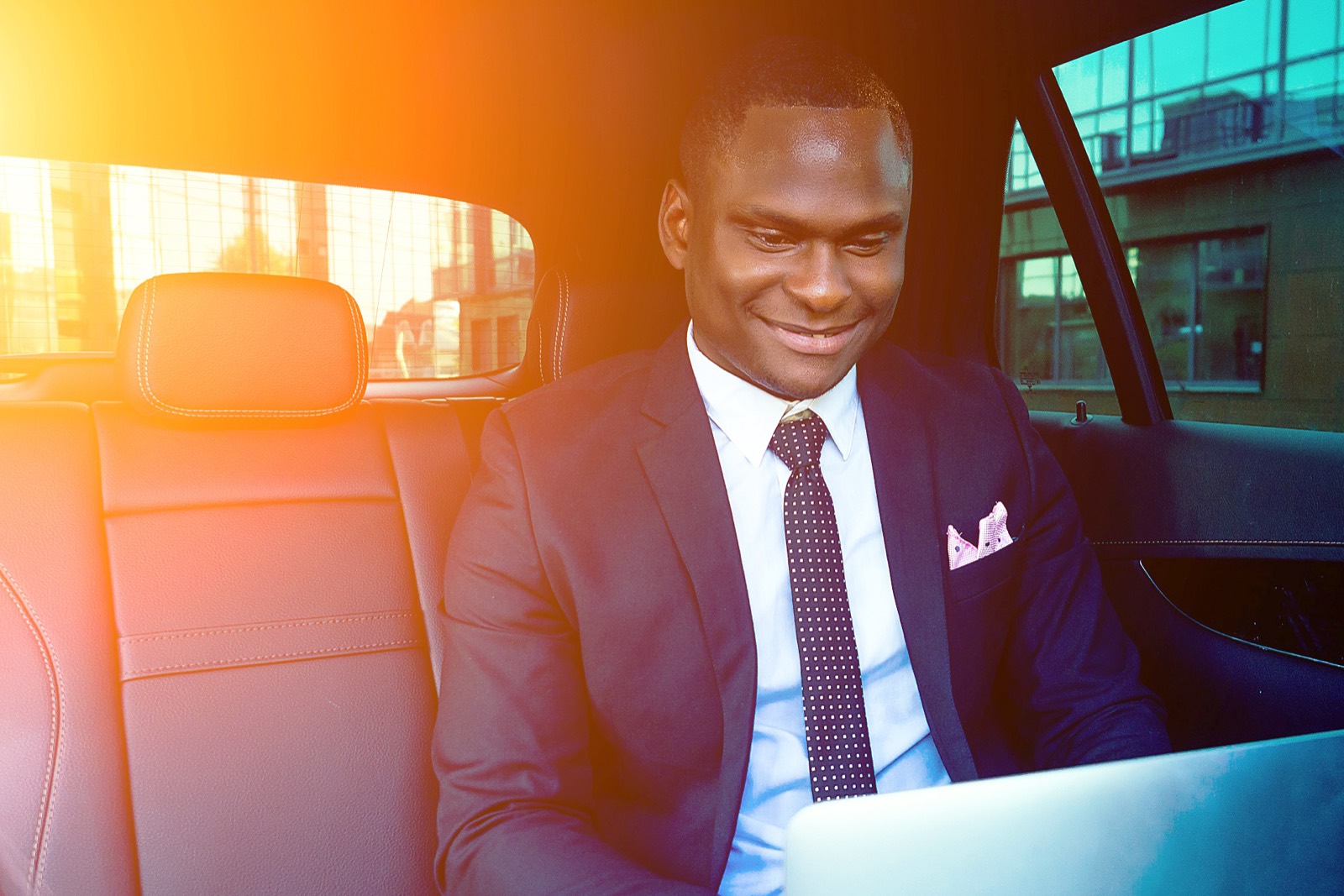 A client working between meetings